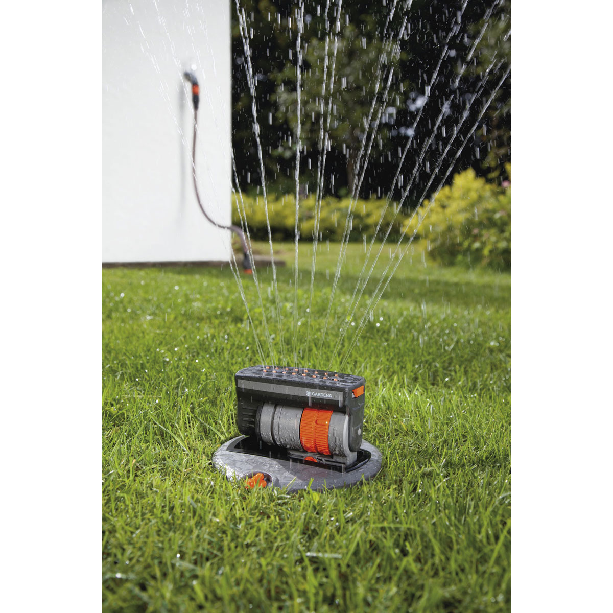 Gardena  Sprinklersystem Komplett-Set OS 140 mit Versenk-Viereckregner Bild 2
