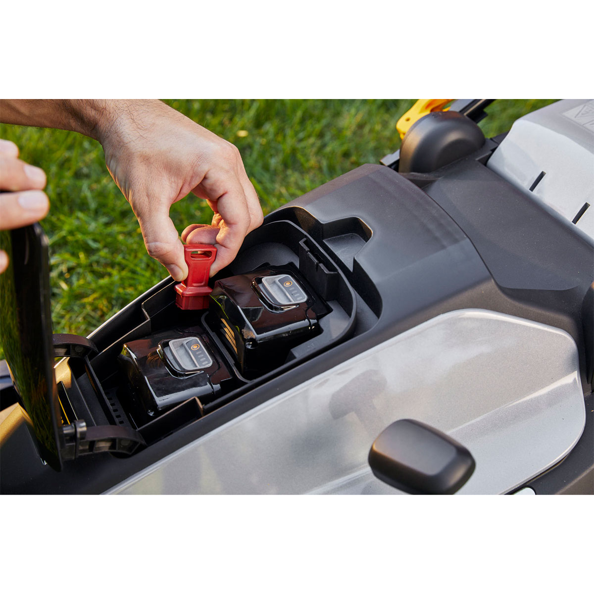 Alpina-Garden Akku-Rasenmäher-Set AL1 3820 Li 4-teilig Bild 8