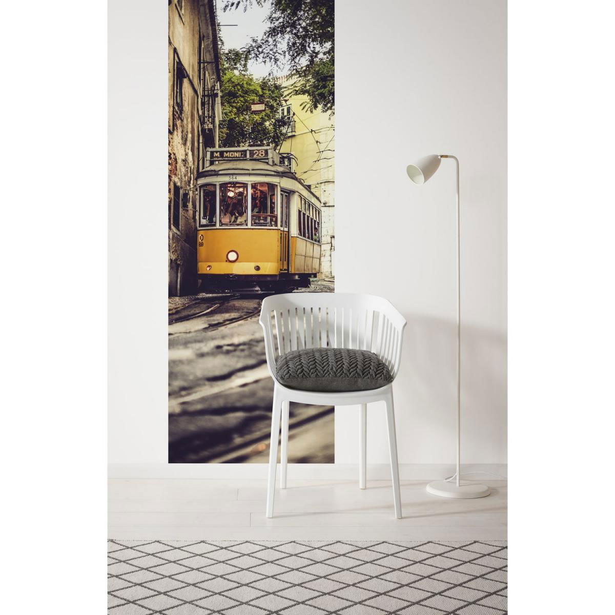 Komar Vlies-Fototapete Lissabon 1-teilig 100 x 280 cm Bild 2