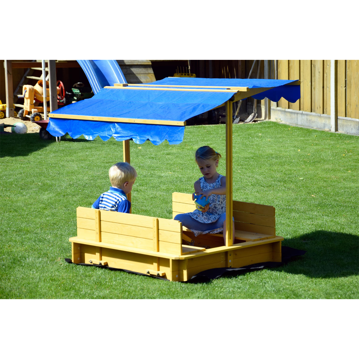 dobar Sandkasten mit schwenkbarem Dach 120 x 120 x 120 cm hellbraun Bild 2