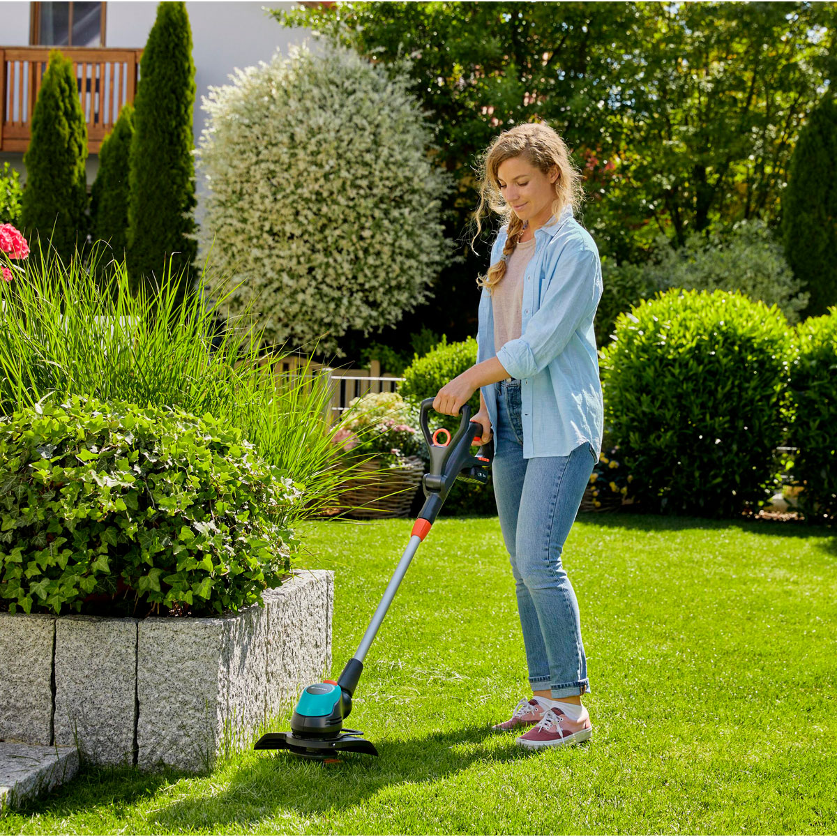 Gardena  Akku-Rasentrimmer EasyCut 23/18V P4A Solo Bild 2