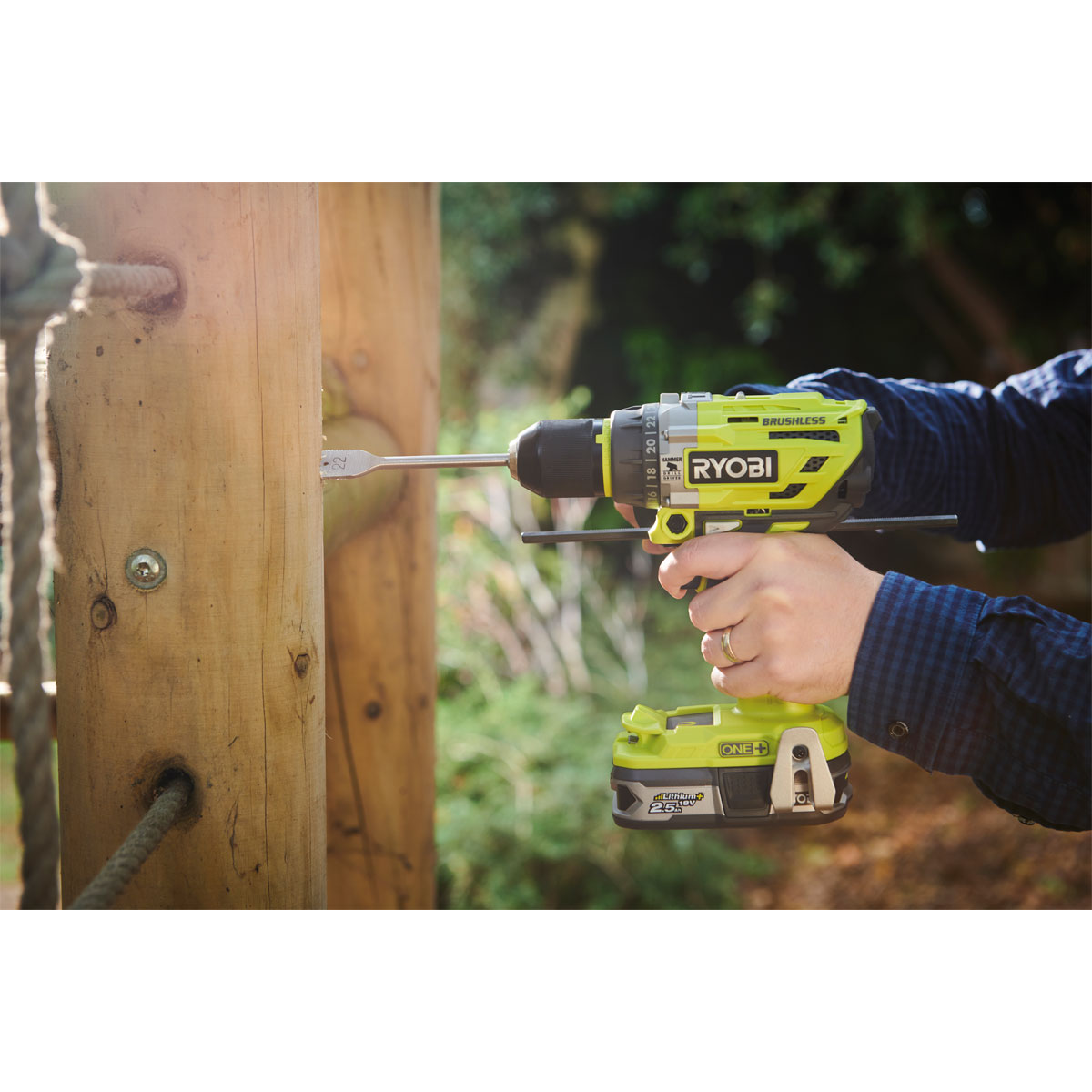 Ryobi  Akku-Schlagbohrer-Set R18PD7-220B mit 2 Akkus und Ladegerät Bild 7