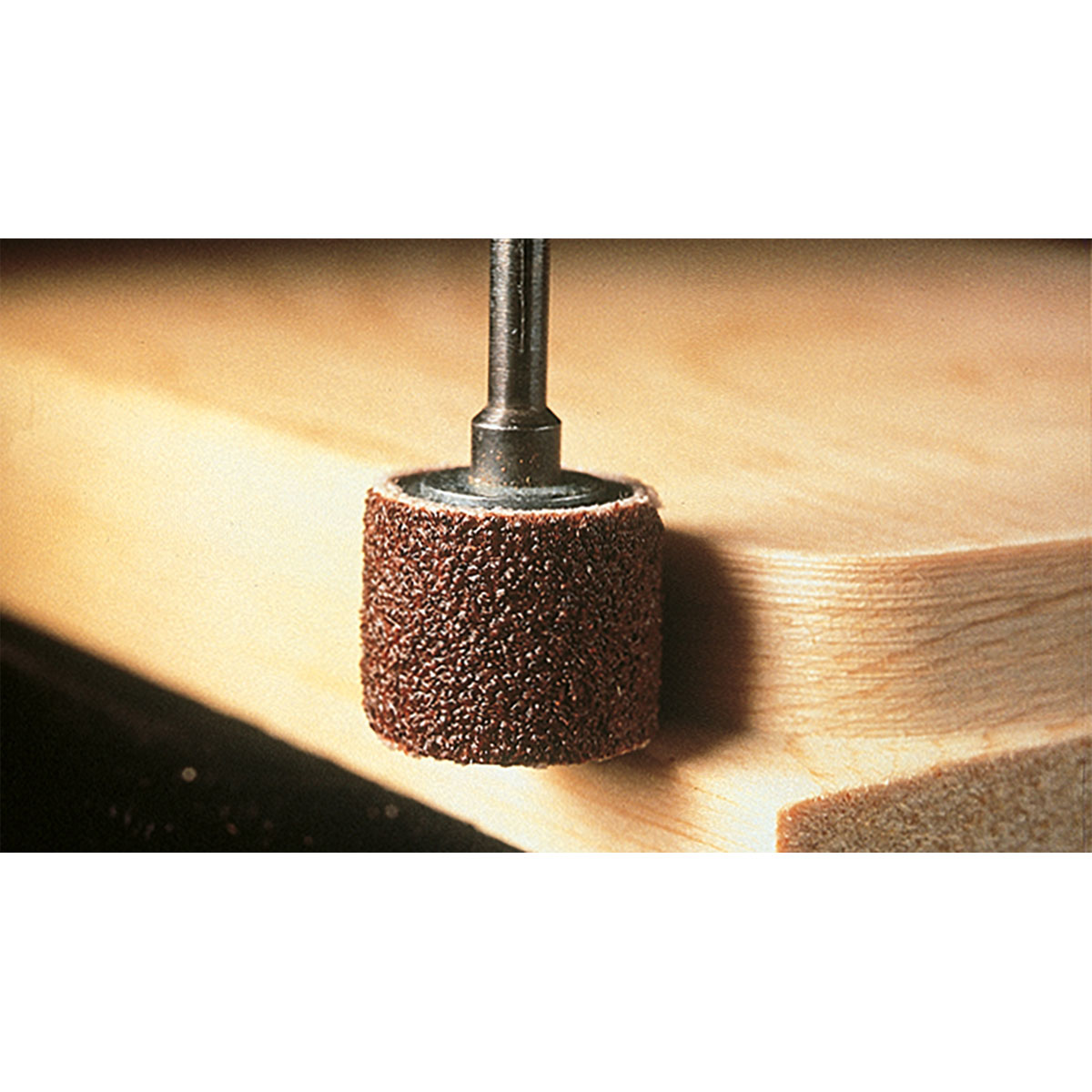 Dremel  Schleifband 13 mm Körnung 60 mit Schleifdorn Bild 3