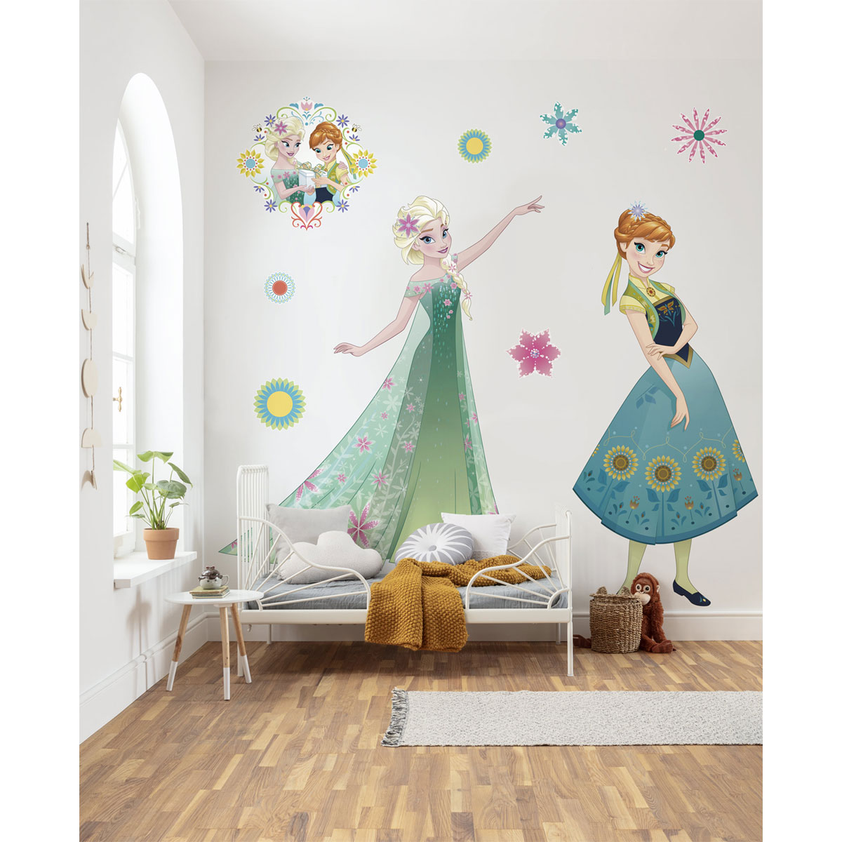 Komar  Selbstklebende Vlies Wandtattoo Frozen Springtime XXL 127x200 cm