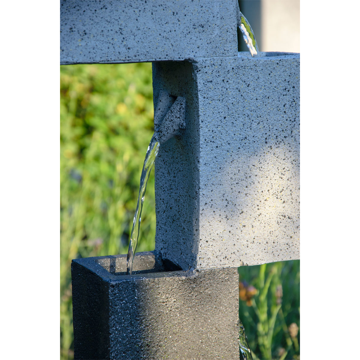 dobar XL Design-Gartenbrunnen mit LEDs 21,5 x 90,5 x 40,5 cm grau Bild 3