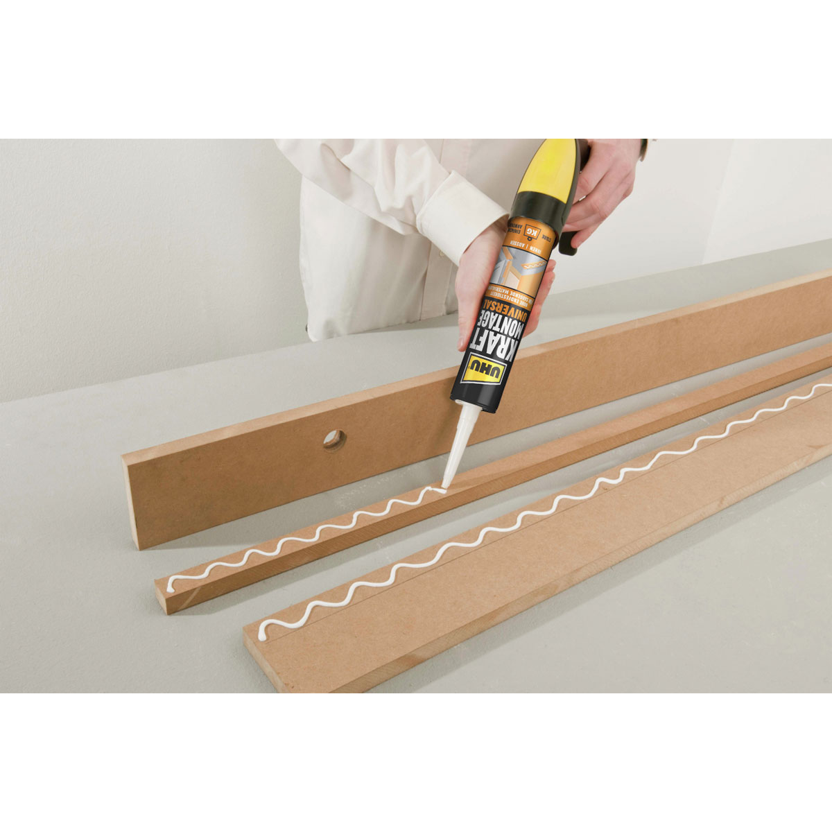 UHU  Montagekleber Kraft Universal 470 g Bild 2