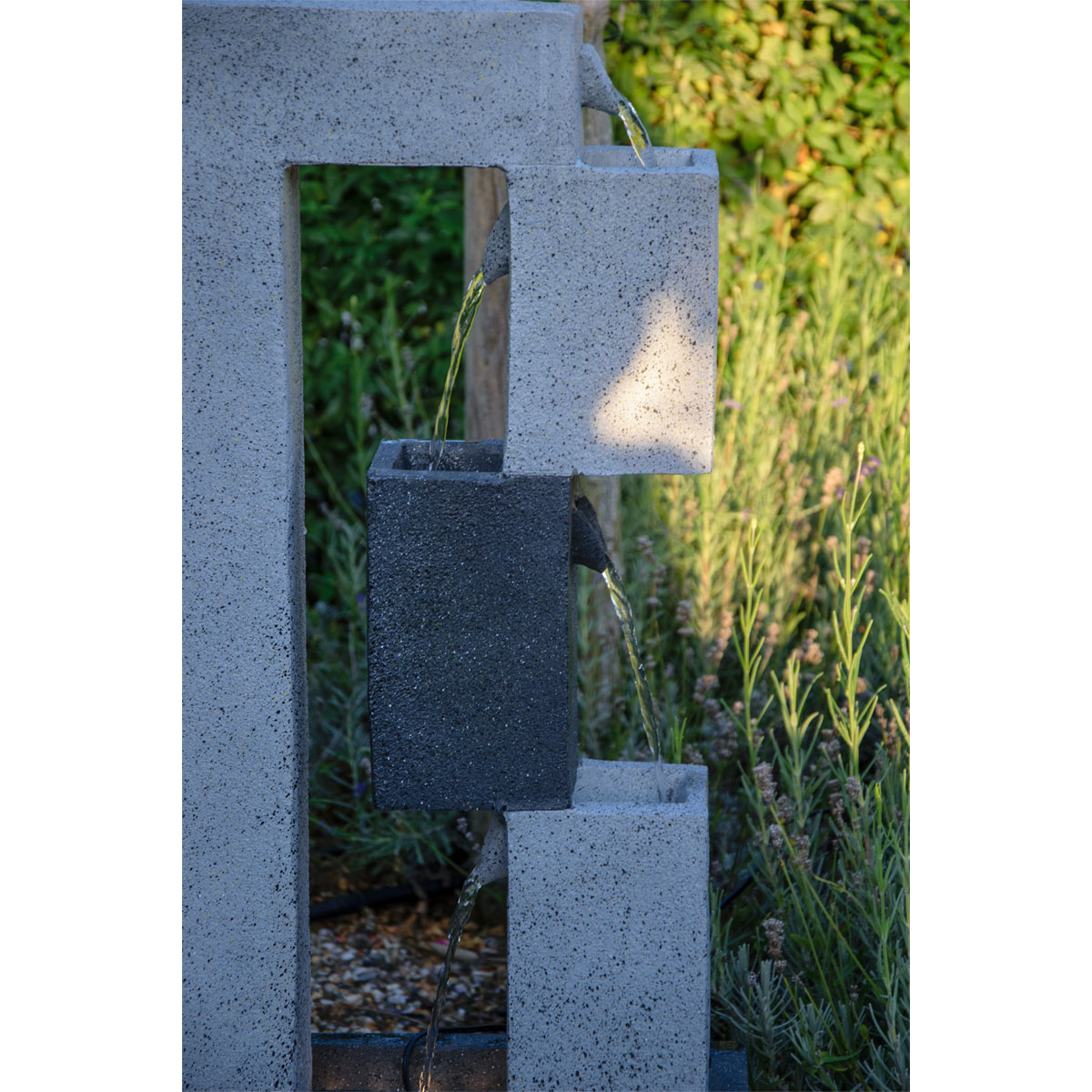 dobar XL Design-Gartenbrunnen mit LEDs 21,5 x 90,5 x 40,5 cm grau Bild 4