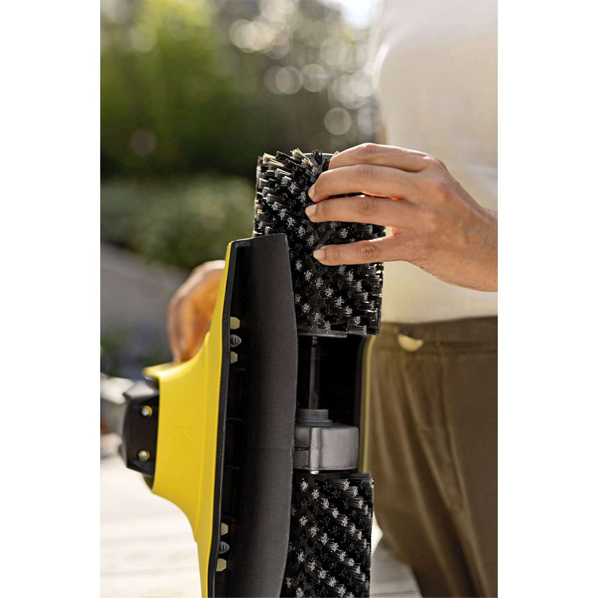 Kärcher Akku-Terrassenreiniger PCL 3-18 Bild 6