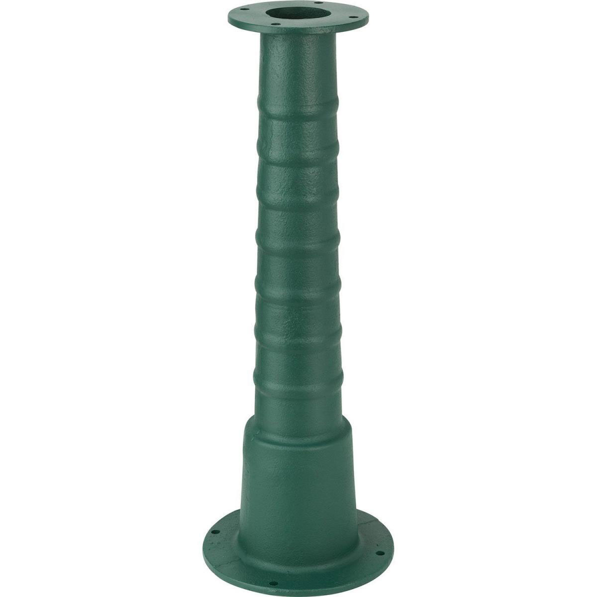 Meister Standfuß zu Handschwengelpumpe