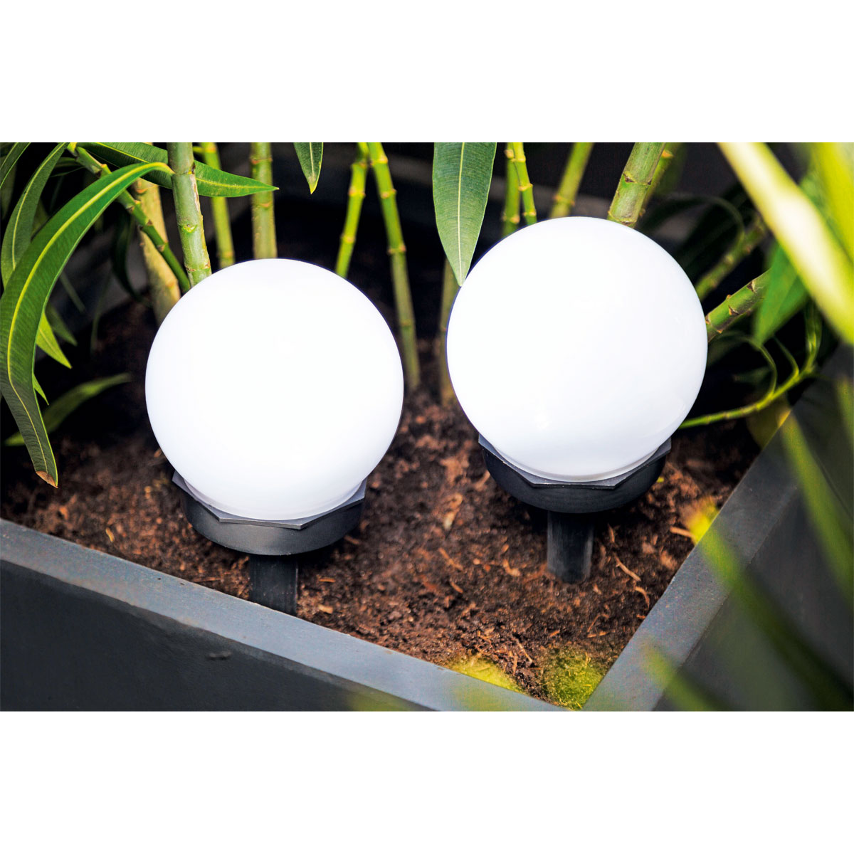 Flector Garten LED-Solar-Kugelleuchte schwarz 10 x 33 cm Bild 3