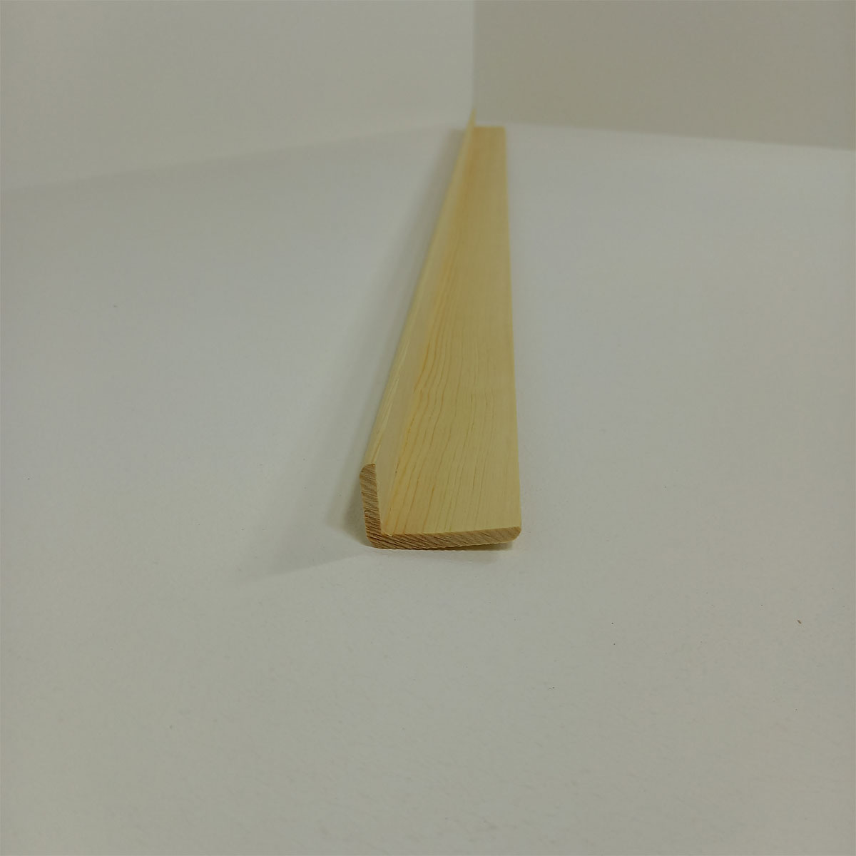 Winkelleiste Nadelholz 28 x 44 x 1000 mm Bild 2