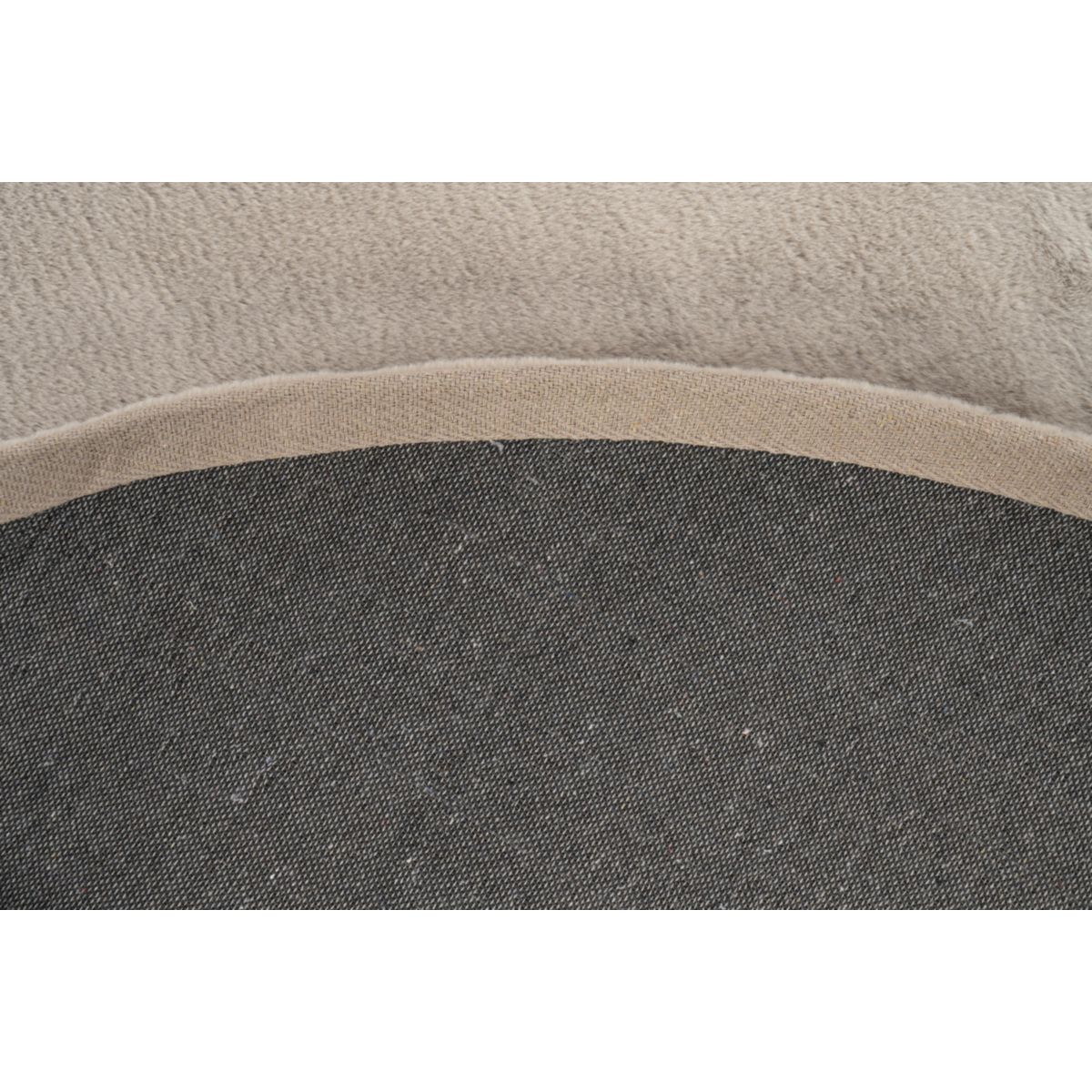 Cross 425 Taupe 160cm x 160cm Bild 5