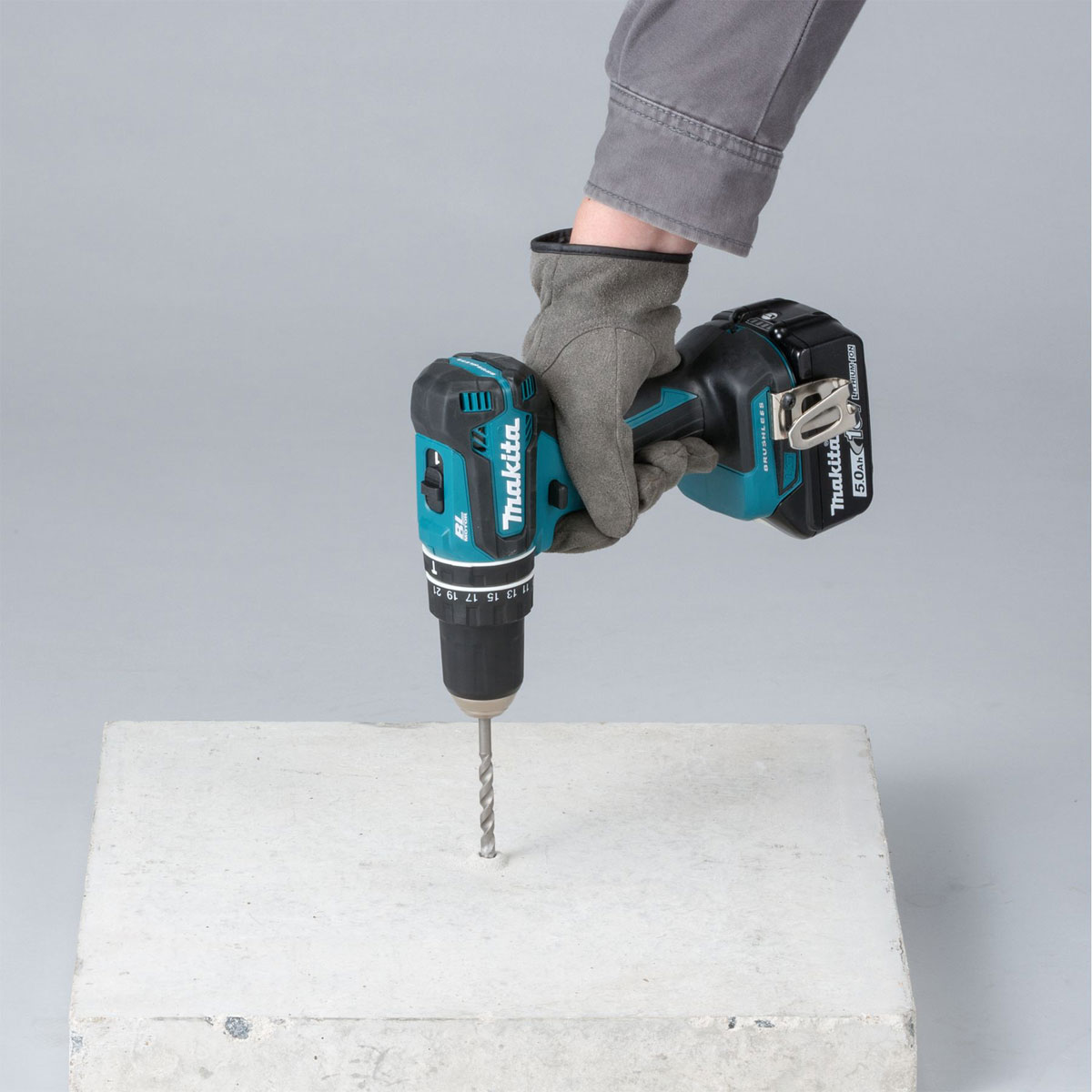 Makita Akku-Schlagbohrschrauber-Set DHP485RTJ 4-teilig Bild 2