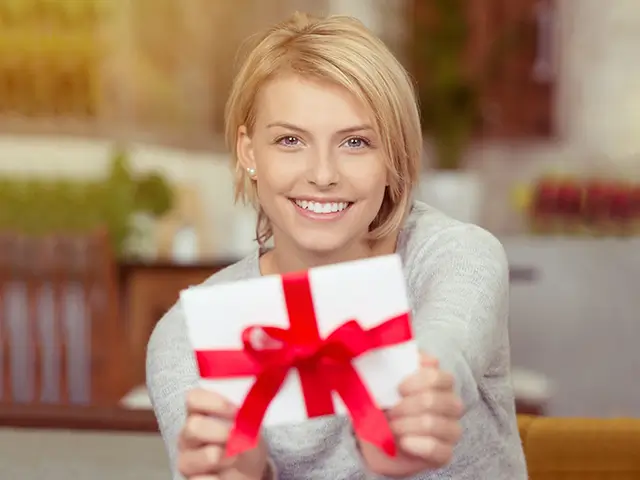 Guteschein Geschenk Frau