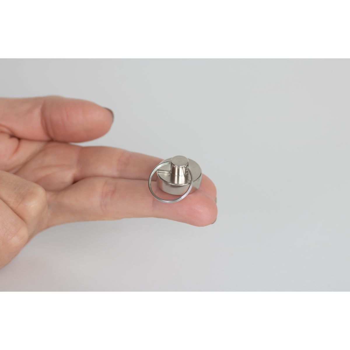 Suki Topfmagnet Neodym Ø 20 mm, mit Schlüsselring Ø 20 mm, silber Bild 6