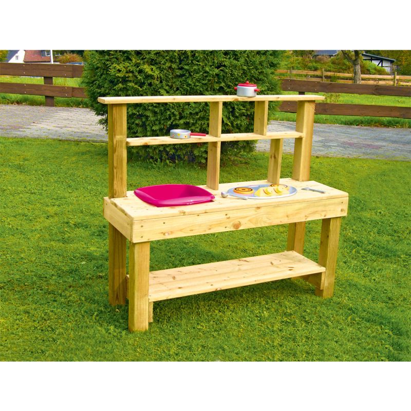 Matschküche im Garten