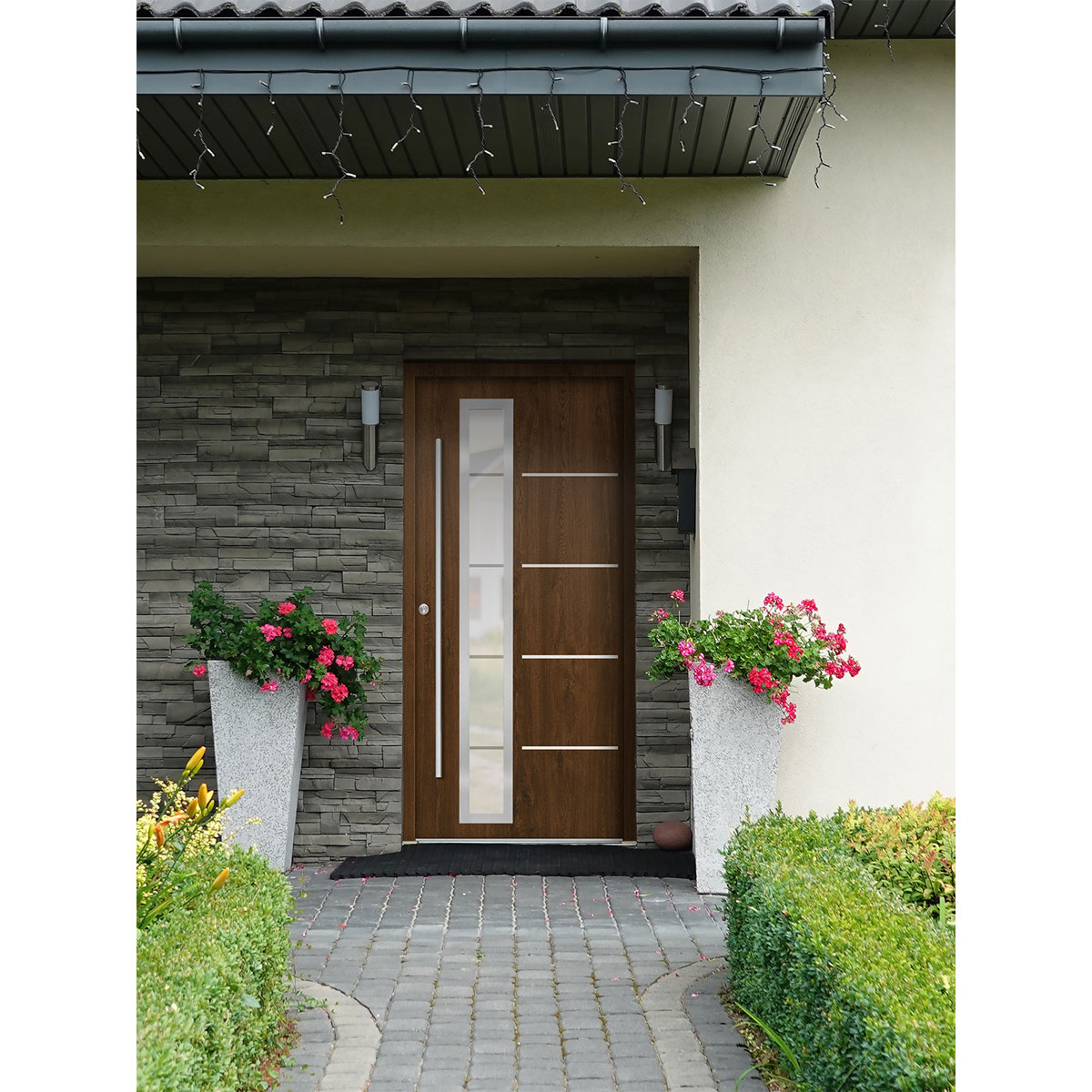 SplenDoor  Premium-Haustür Passivedoor Uppsala energiesparend nussbaum 110 x 210 cm rechts Bild 2