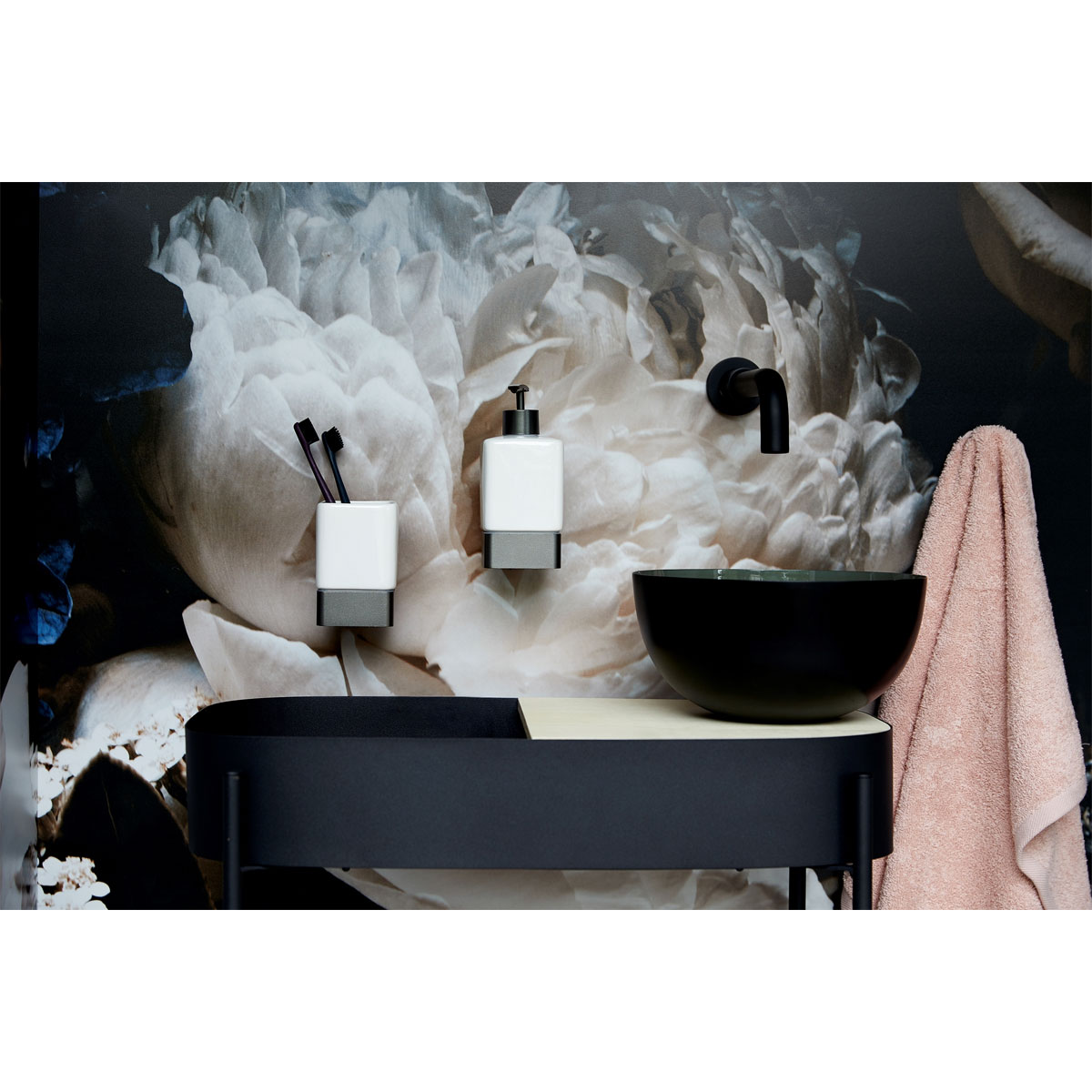 Wenko  Zahnputzbecher Montella Aluminium und Keramik Wandmontage Bild 6