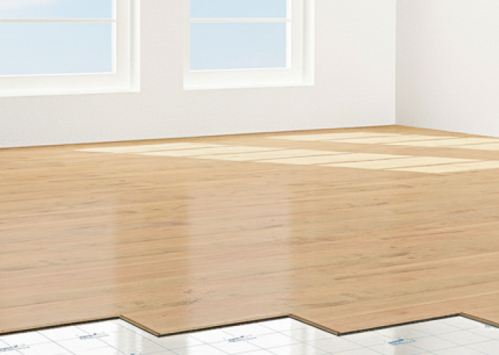 Helle moderner Bodenbelag