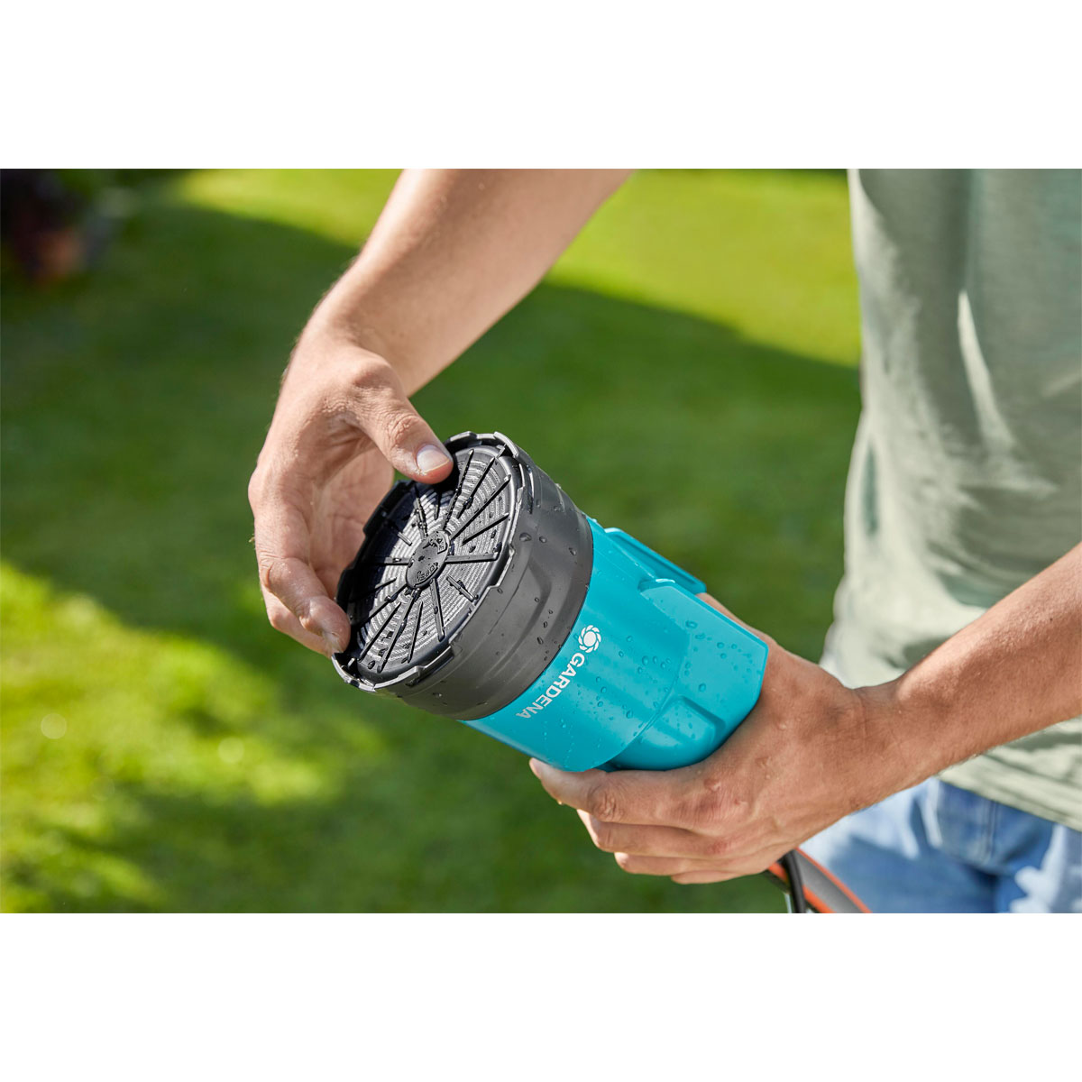 Gardena  Akku-Klarwasser-Tauchpumpe 2000/2 18V P4A solo Bild 7