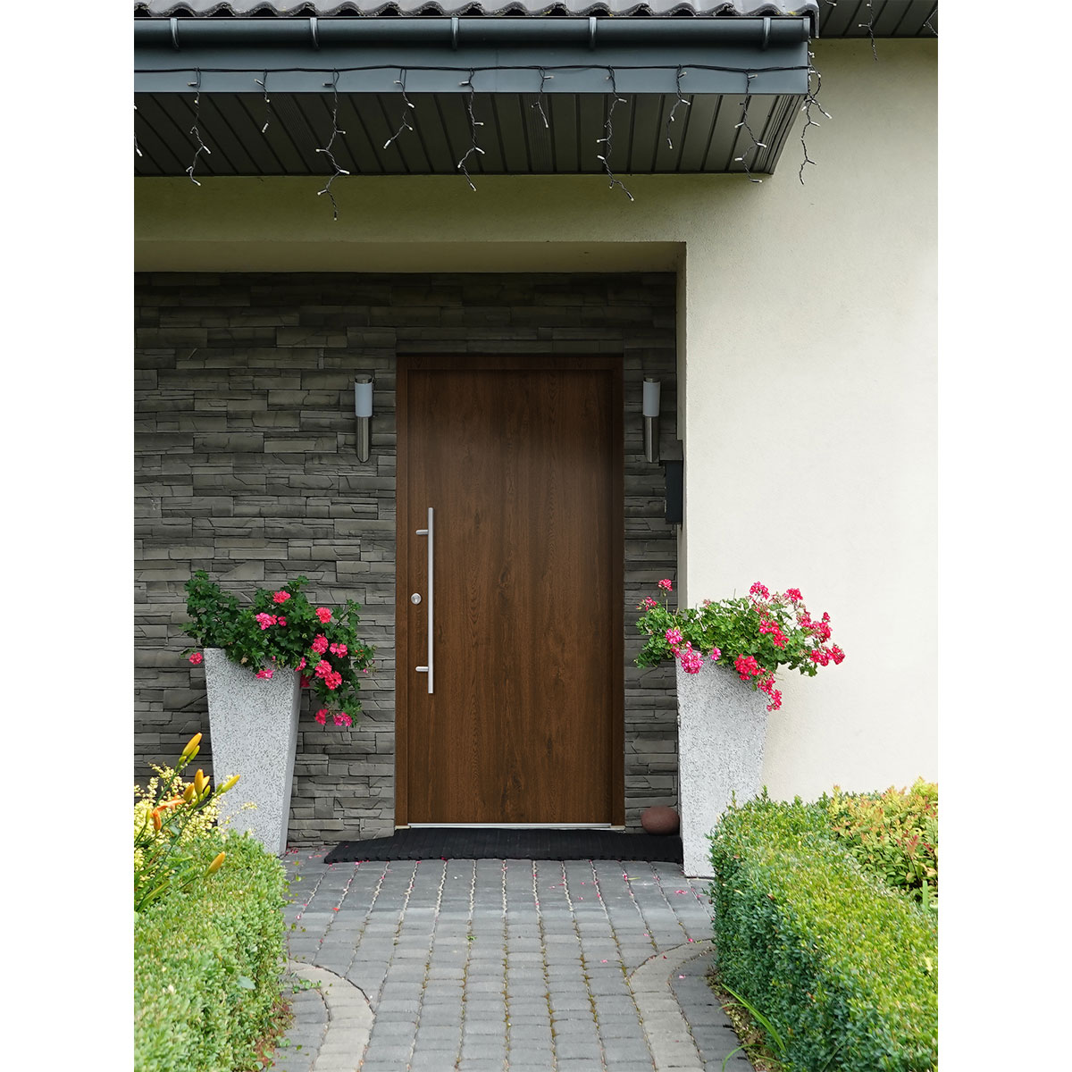 SplenDoor  Premium-Haustür Passivedoor Ribe energiesparend nussbaum 100 x 210 cm links Bild 2