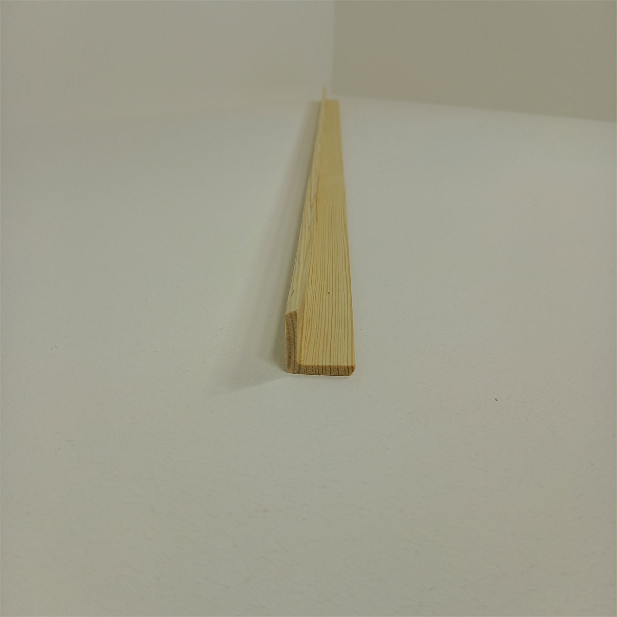 Winkelleiste Nadelholz 28 x 28 x 1000 mm Bild 2