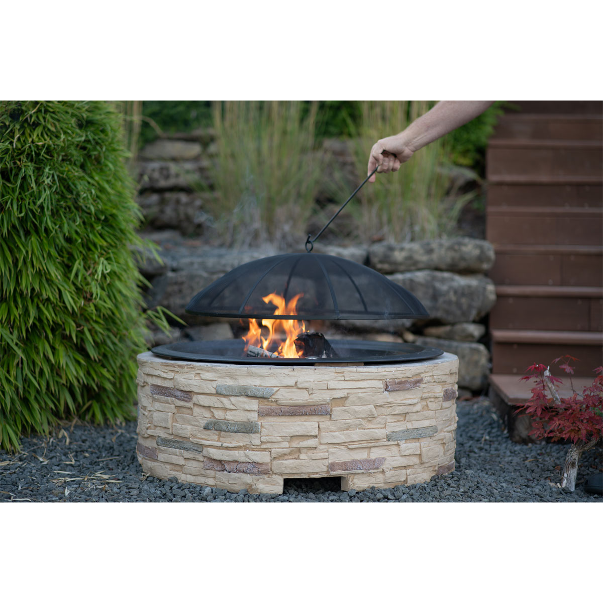 Westmann Feuerschale Feuerstelle inkl. Funkenfang Steinoptik 90x90x51cm Braun Bild 7