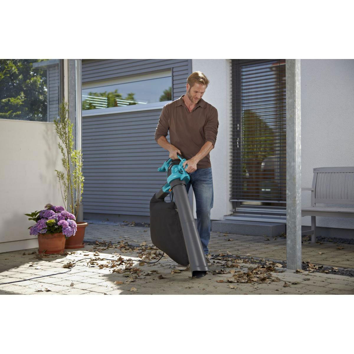 Gardena  Elektro-Gartensauger und Laubbläser ErgoJet 3000 Bild 3