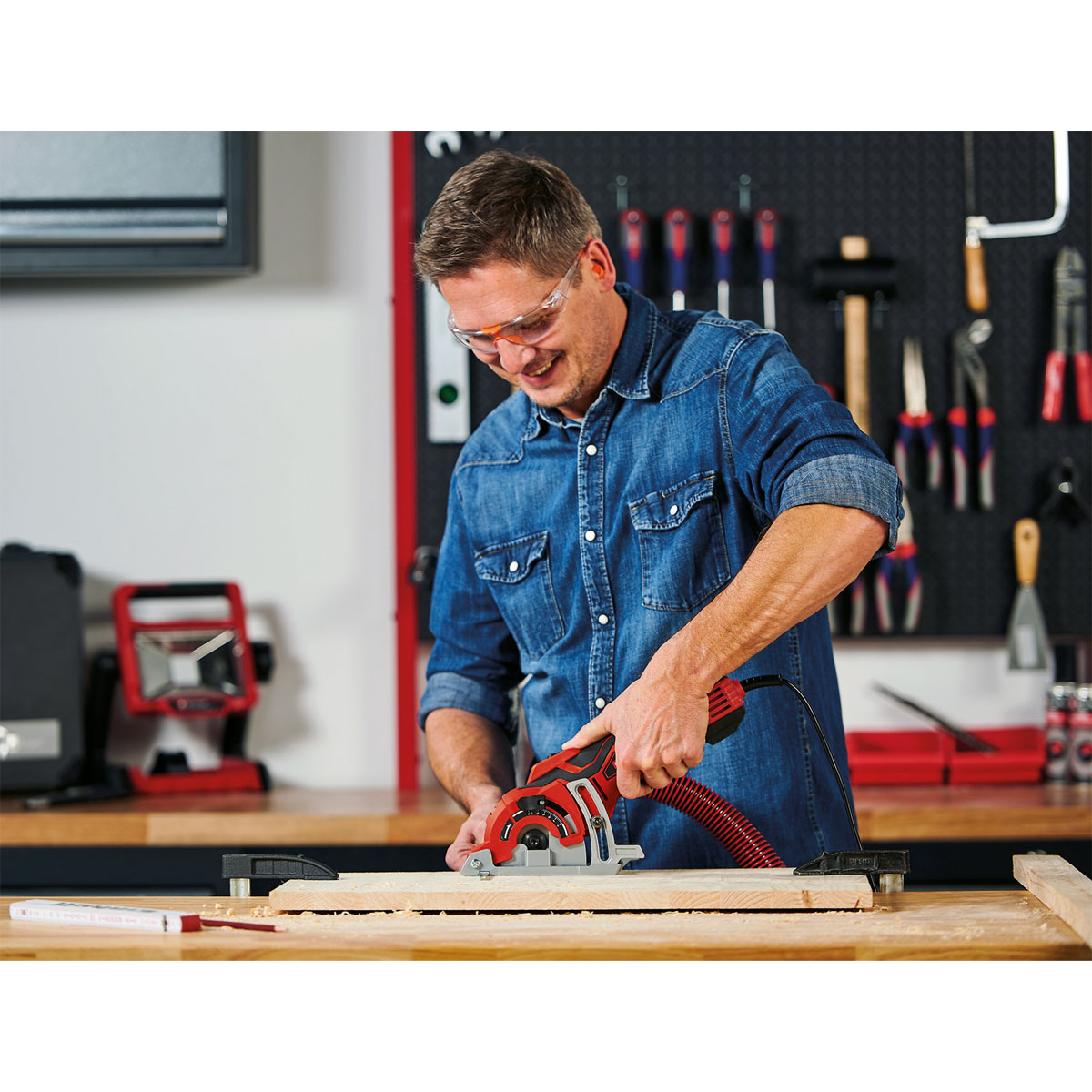 Einhell Mini-Handkreissäge TC-CS 89 Bild 2