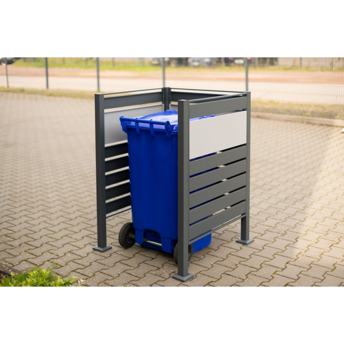 Westmann Mülltonnenverkleidung Planum 1x 240 L 1er Box 90x90x120 cm Bild 4