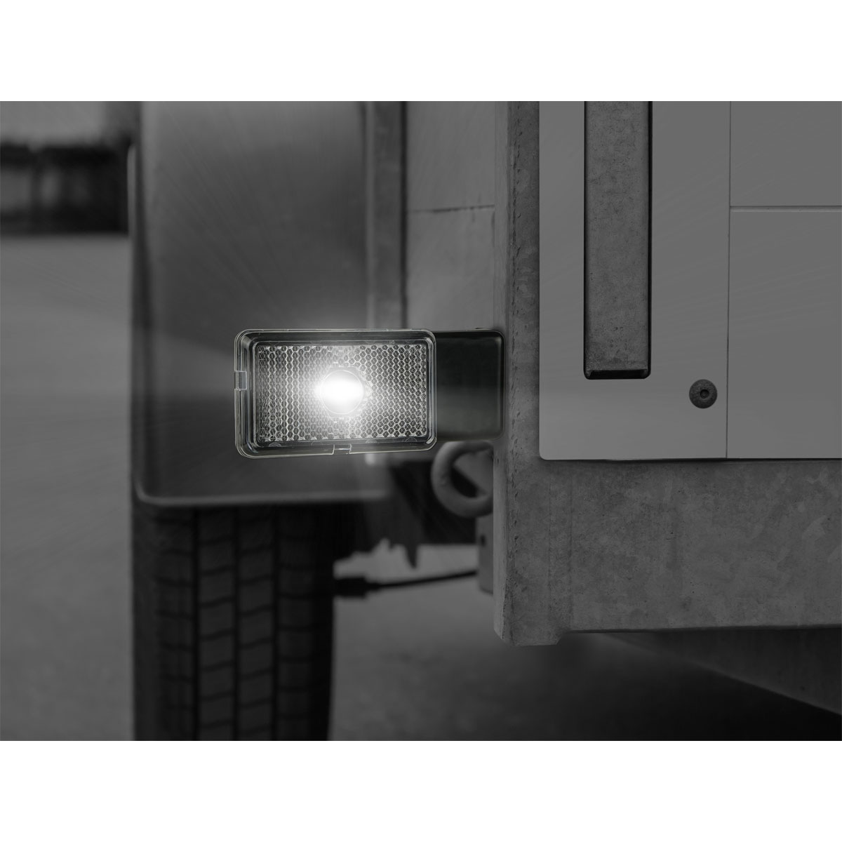 LAS 10112 Positionsleuchte eckig mit Halter Bild 3