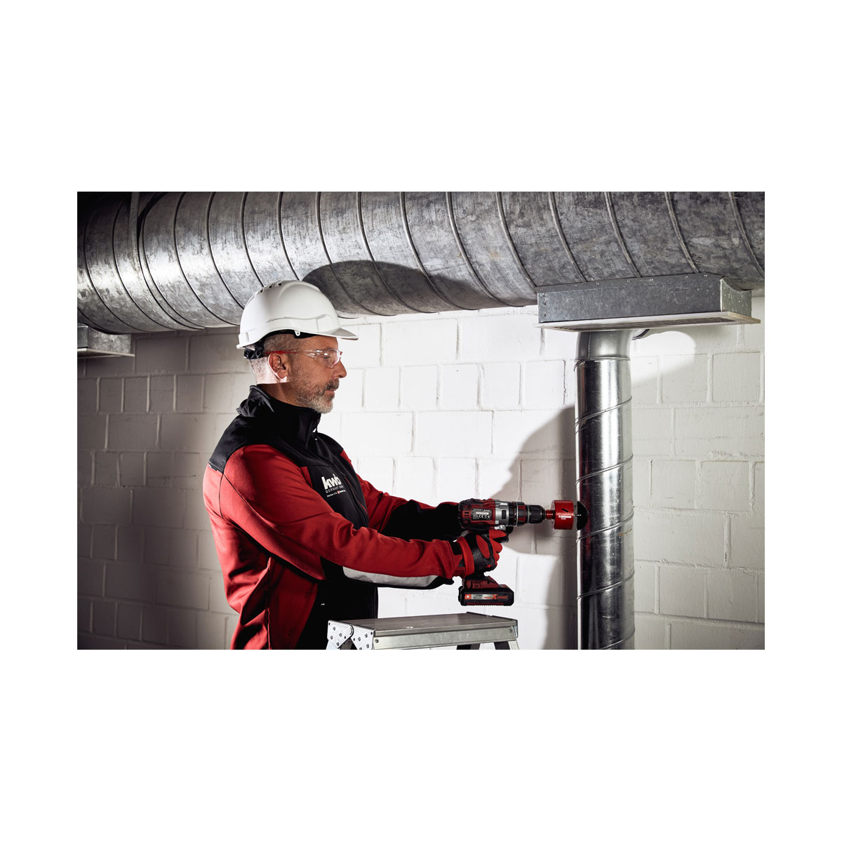 kwb  Löchsäge mit Schaft und Bohrer Durchmesser 56 mm Bild 4