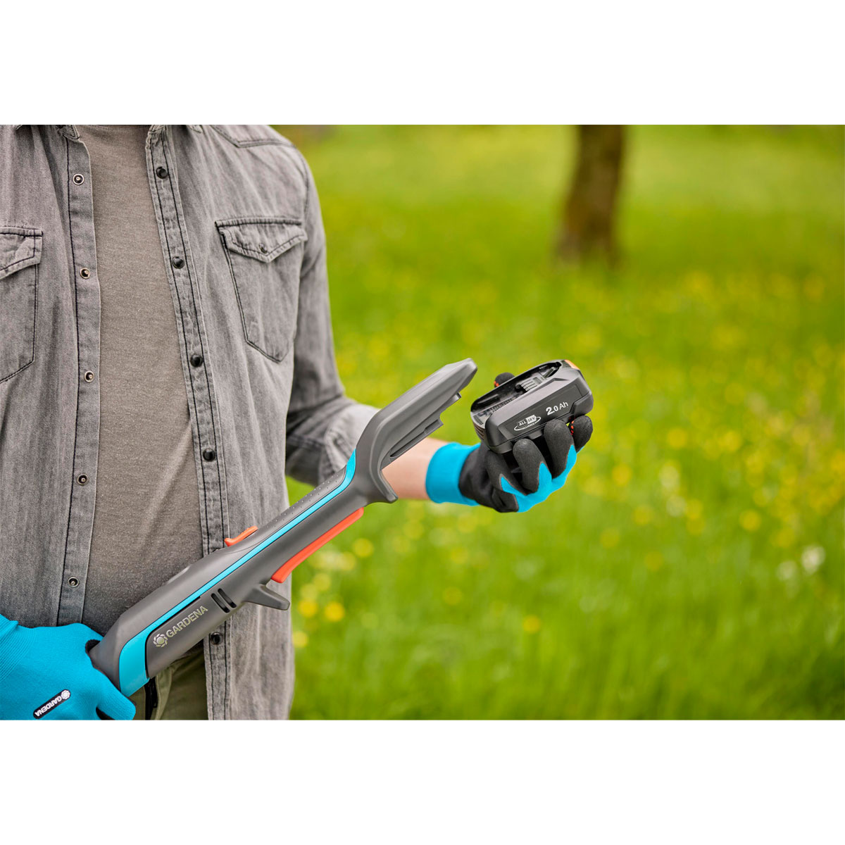 Gardena  Akku-Teleskop-Baumschere HighCut 360/18V P4A solo Bild 4