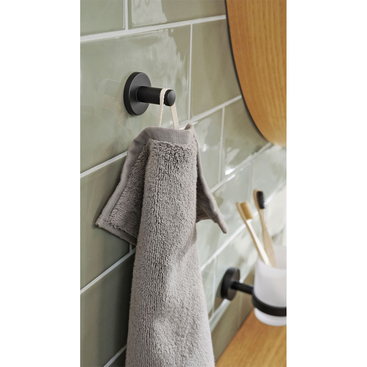 Tesa Handtuchhaken Moon mattschwarz Bild 3