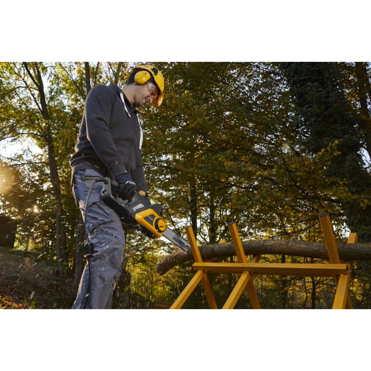 Stiga Elektro-Kettensäge CS 122c 16" Bild 4