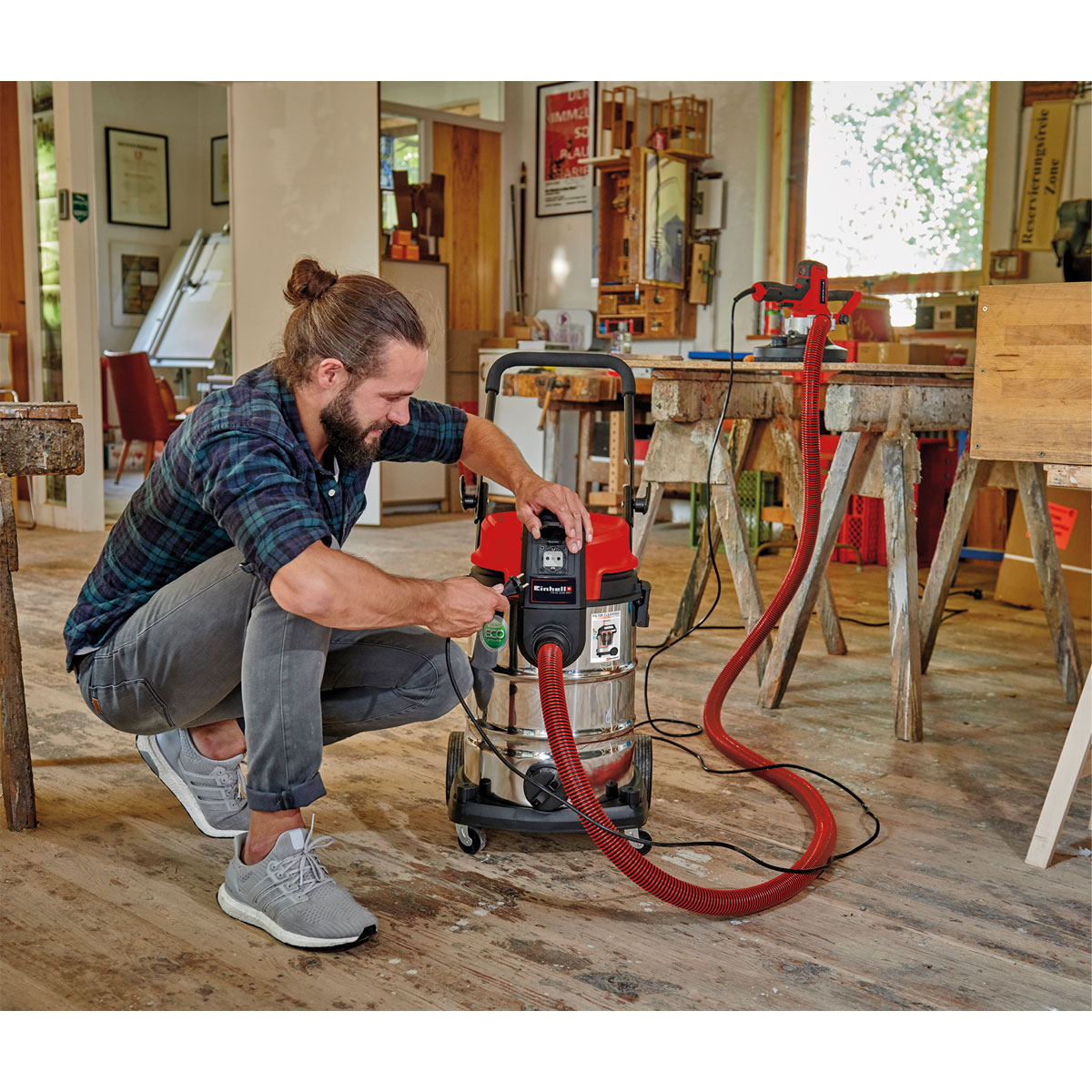 Einhell Nass-Trockensauger TE-VC 2230 SAC Bild 3