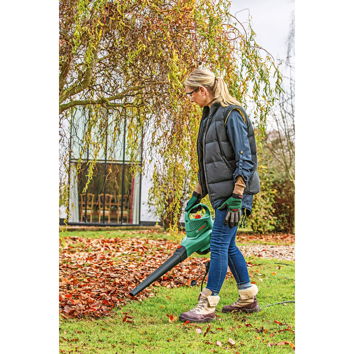 Bosch  Elektro-Laubsauger UniversalGardenTidy 2300 Bild 7