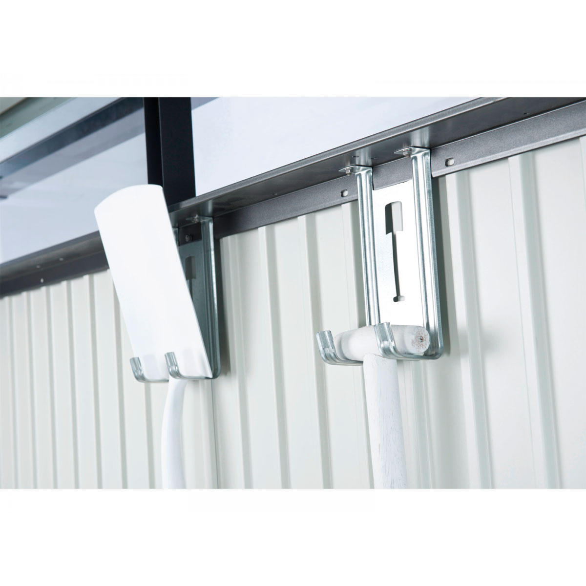 Biohort Gerätehaus HighLine Größe H2 275 x 195 x 222 cm Standardtür Bild 6