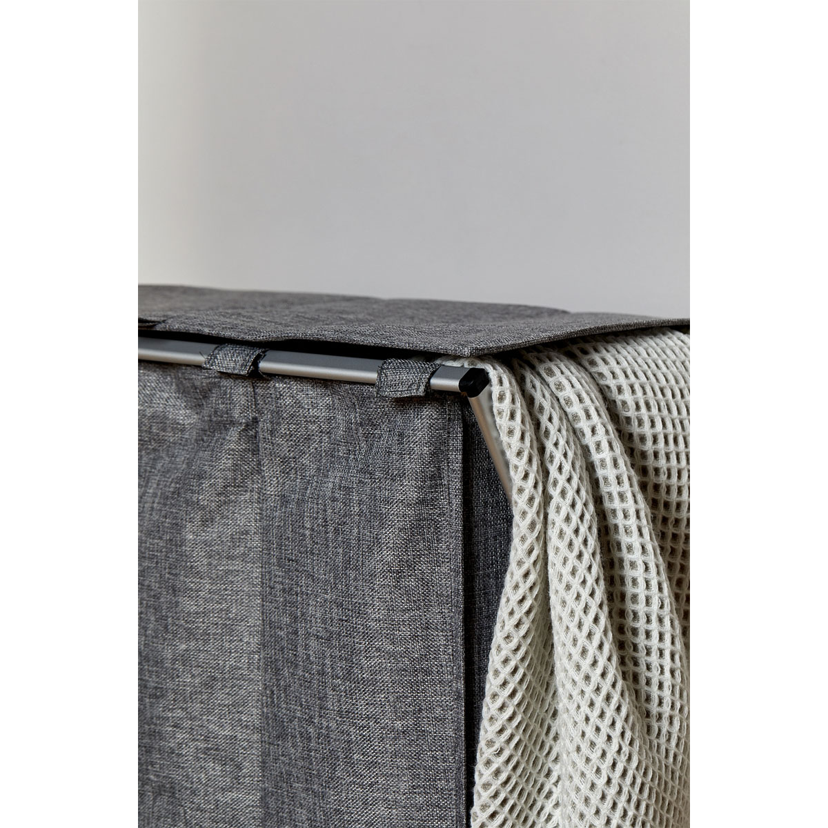 Wenko  Wäschesammler Trio Top Grau meliert Wäschekorb 118 l Bild 9