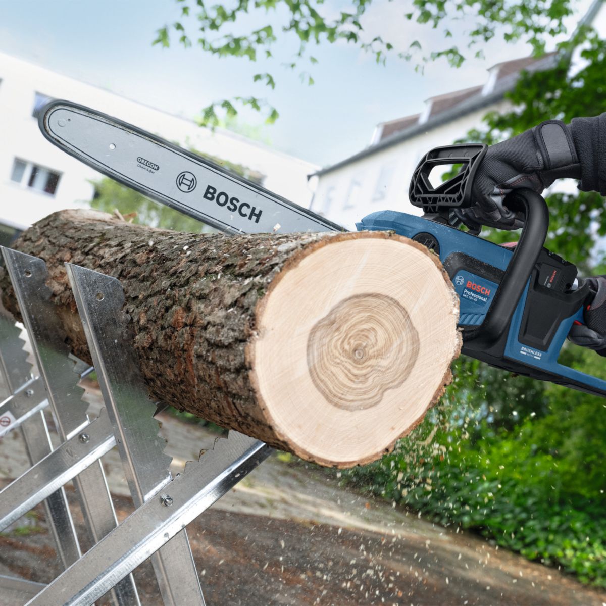 Bosch Professional Akku-Kettensäge GKE 18V-40 Bild 10