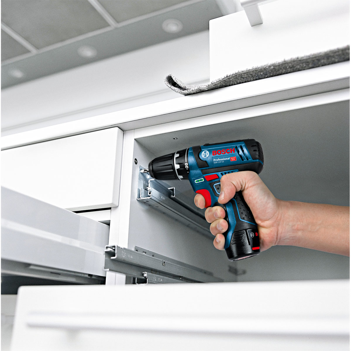 Bosch Professional  Akkuschrauber-Set GSR 12V 15 4-teilig Bild 4