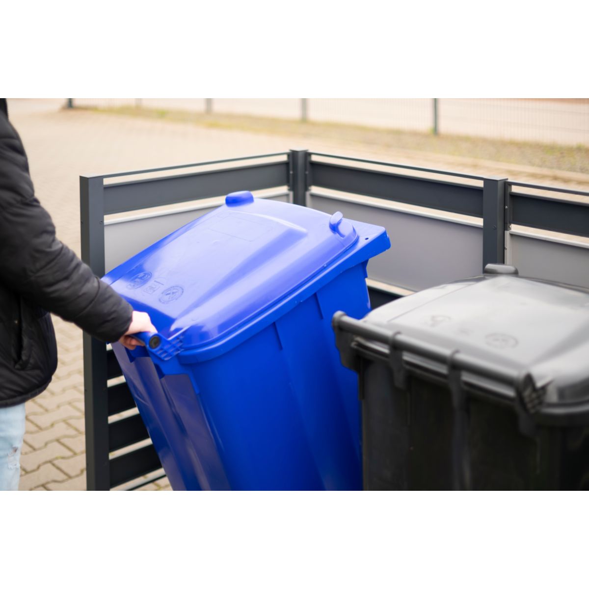 Westmann Mülltonnenverkleidung Planum 2x 240 L 1er Box 90x170x120 cm Bild 5