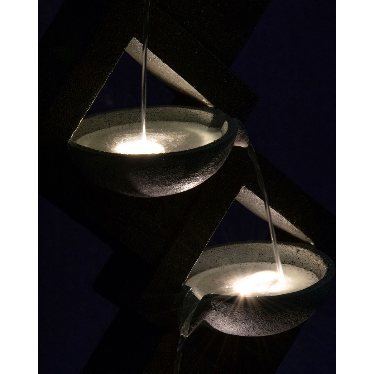 dobar XL Design-Gartenbrunnen mit LEDs 20,5 x 100,5 x 41,5 cm grau Bild 2