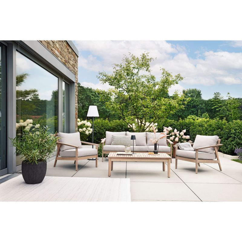 Haveson Loungeset auf einer Terrasse unter freiem Himmel