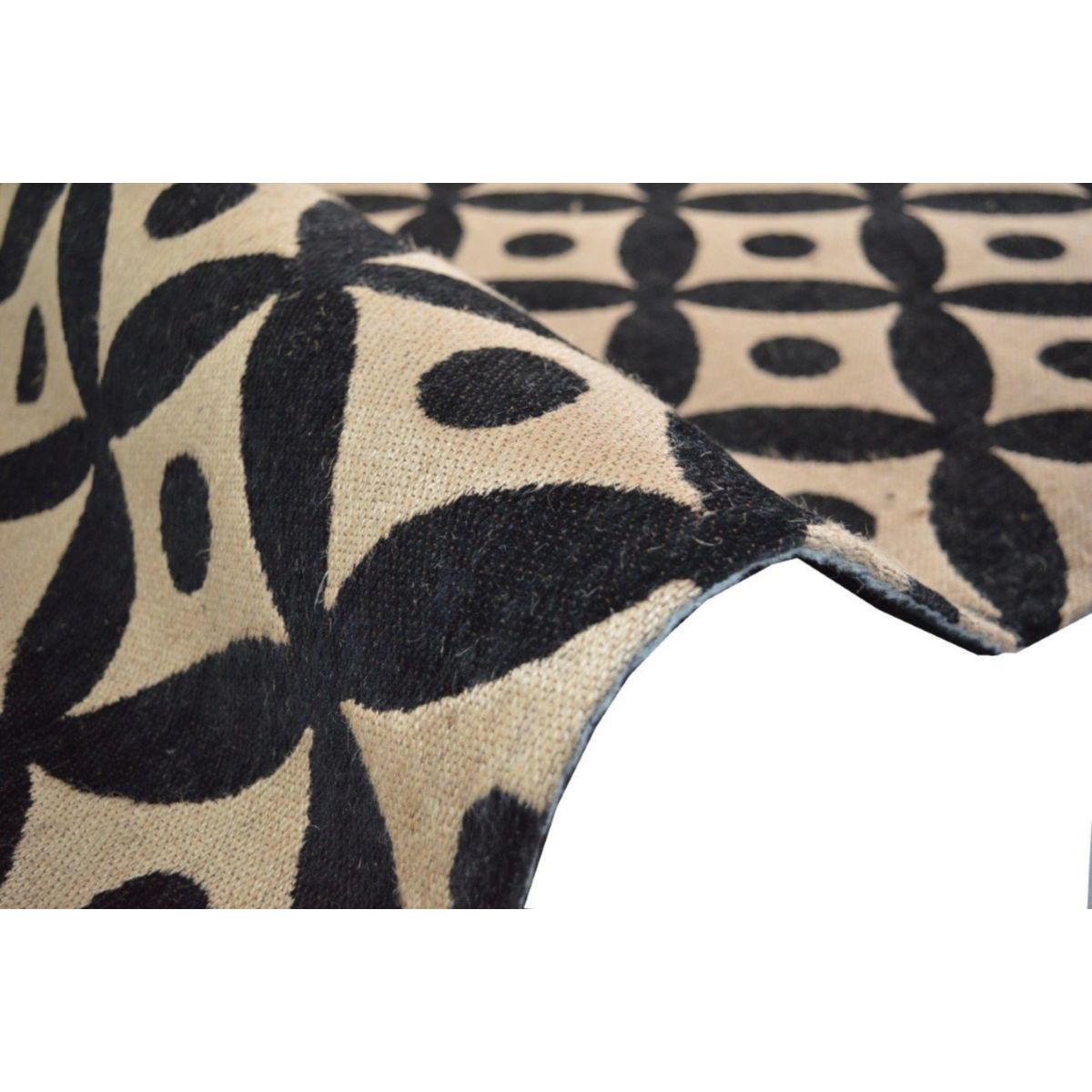 Scandy 210 Schwarz / Naturell 120cm x 170cm Bild 3