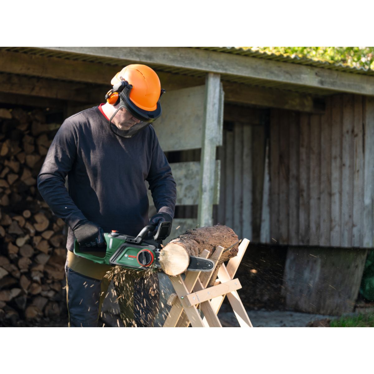 Bosch Akku- Kettensäge PKE 18V-30-28 inkl. Akku Bild 6