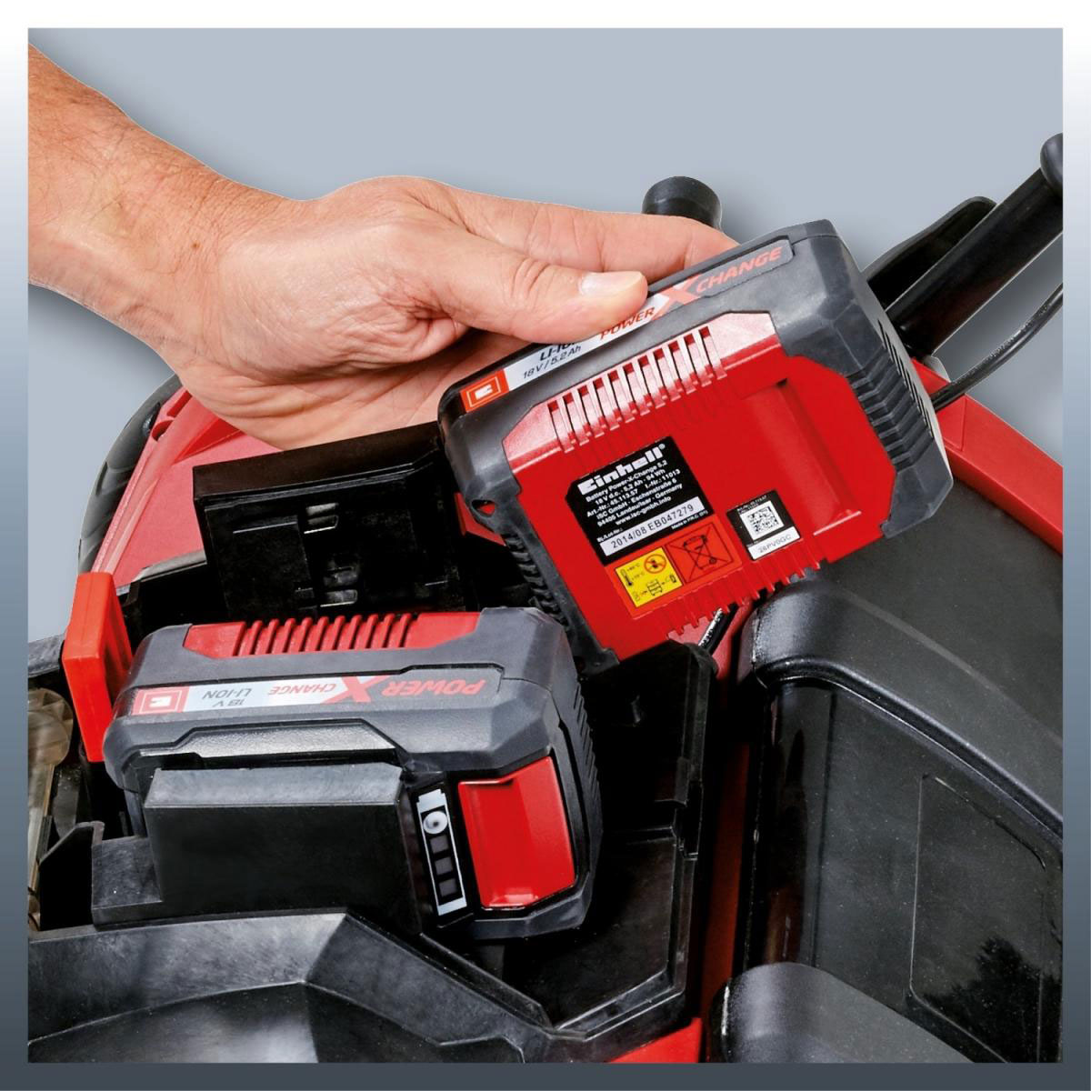 Einhell Akku-Vertikutier-Lüfter GE-SC 35/1 Li - Solo Bild 4