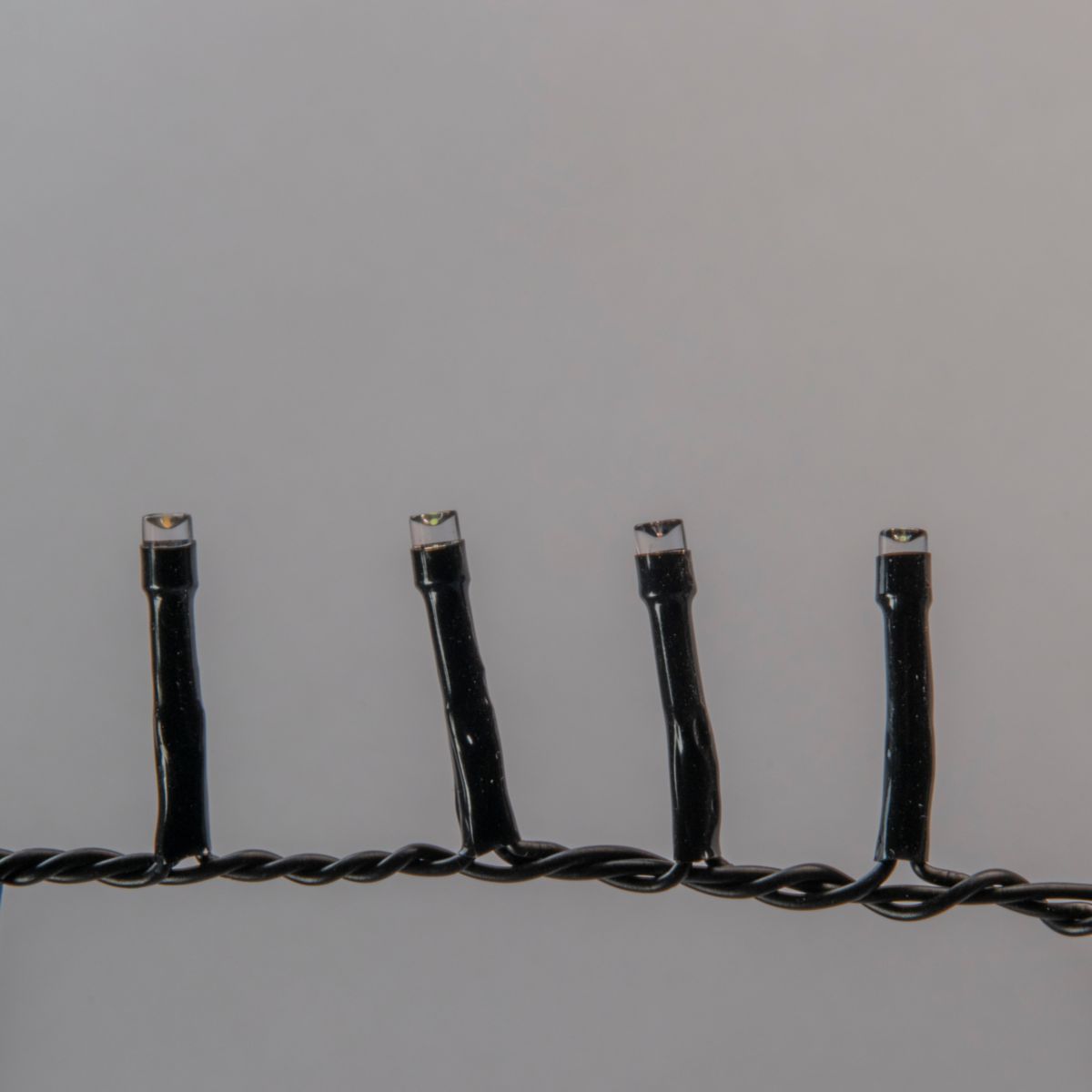 Konstsmide LED Minilichterkette mit 600 bonbonfarben LEDs Bild 5