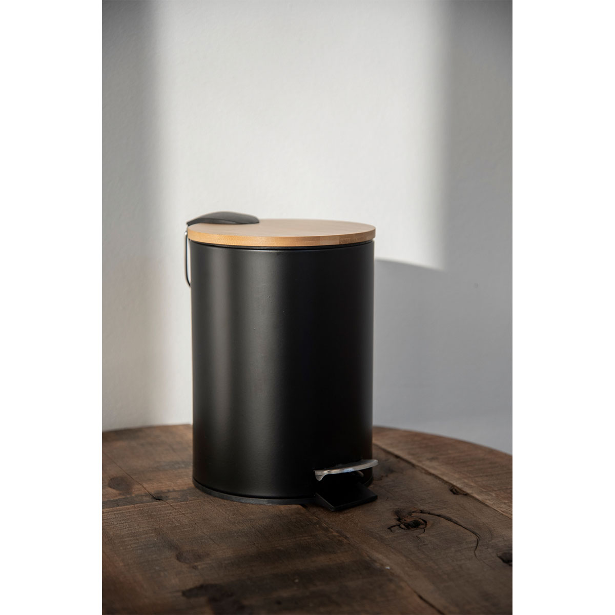 Wenko Treteimer Tortona schwarz Easy-Close Absenkautomtik Bild 3