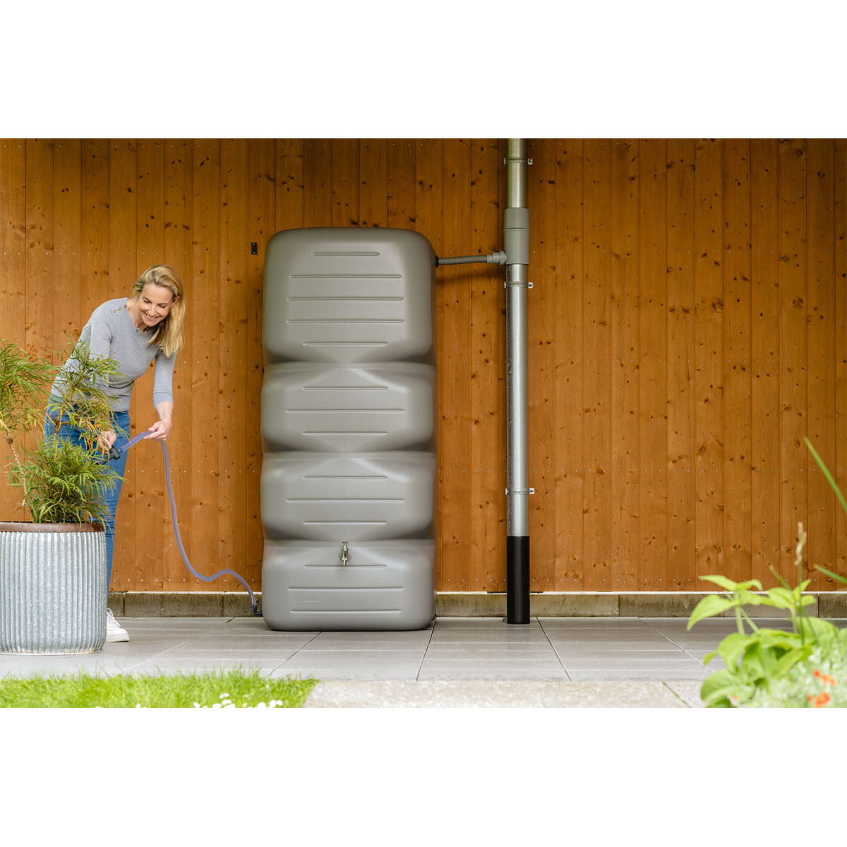 Garantia  Gartentank Cubus 1000 Liter betongrau Bild 7